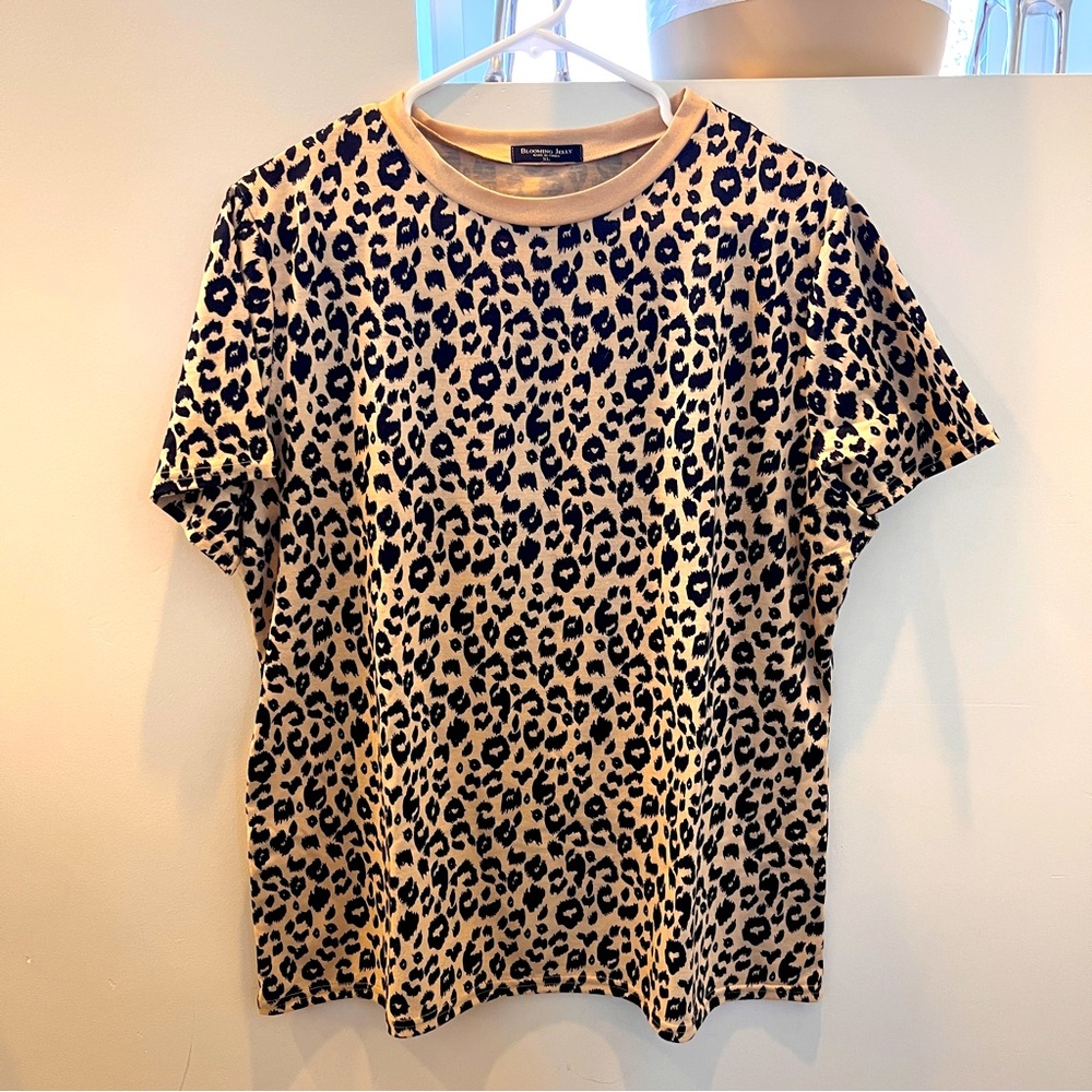 Blooming Jelly cheetah print tee
